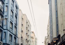 Over Half Of Brits Spend More In Summer – Led By Younger Adults & Men pexels yunustug 33488537