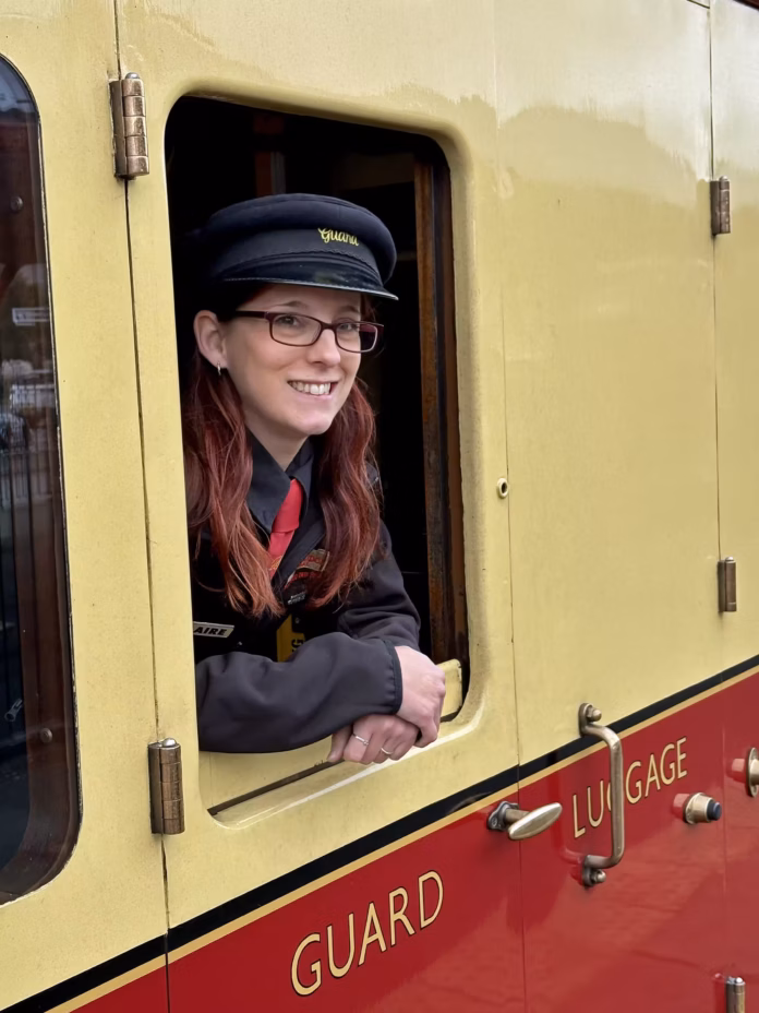 Claire Stott Guard (1)