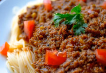 Why Milk Is The Secret To A Velvety Spaghetti Bolognese 549d03d640c855b5b851472cd9ac74