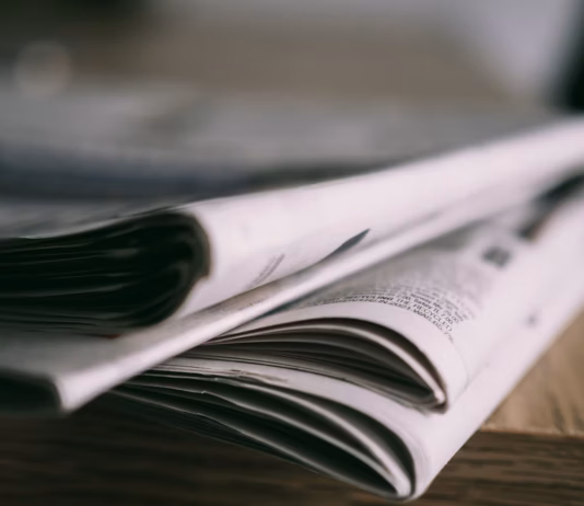 6 In 10 Believe Publishing False Or Misleading Information Is Becoming More Common newsprint media