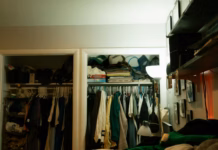 Households Warned Musty Smell In Wardrobe Could Be A Sign Of Rotting Clothes photo 1742453161018 73e39a241541