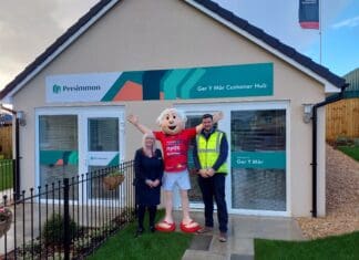 Developer dives in with donation for country’s biggest swim Saundersfoot New Years Day Swim sponsorship