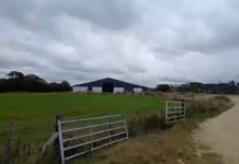 ‘Robot Scraper’ Shed ty rhos 3