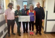 Rhedwr o Glanaman yn codi £700 ar gyfer uned ddydd cemotherapi Ysbyty Tywysog Philip Ceris Powell press photo cropped.png