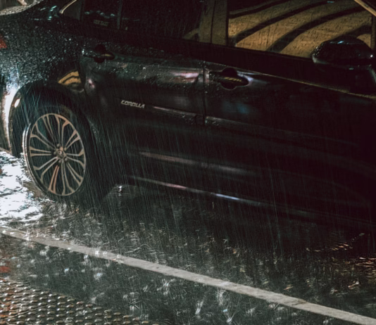 AO Transport Manager Shares His Top Driving Tips For Storm Goretti pexels marcelo sperafico 2074475 13809894