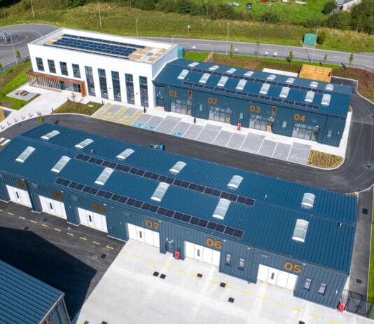 Unedau busnes cynaliadwy ar gael mewn safleoedd masnachol gwerth £15m yn Sir Gaerfyrddin Parc Gelli Werdd 2 cropped