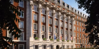 Guest Feedback Raises Concerns Over Service Responsiveness at The Biltmore Mayfair Image