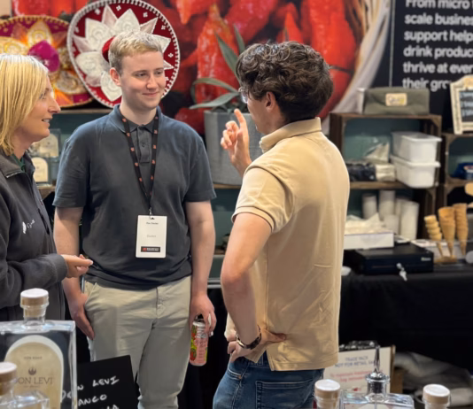 Young People Invited to Gain Exclusive Behind-the-Scenes Access at Royal Welsh Show Lolfa Fusnes cropped