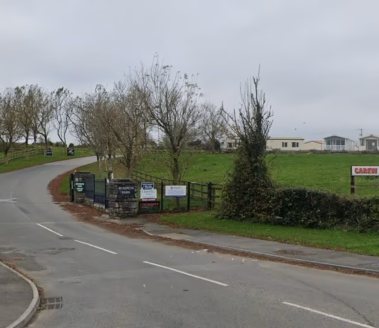 Airfield Storage Lets carew airfield g s