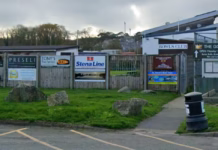 Bowls Club Set To Appeal Council Refusal Of Signage fg bowls club g s