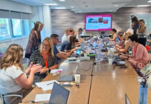 Free workshops giving Welsh tourism businesses the tools to harness AI Newtown AI workshop