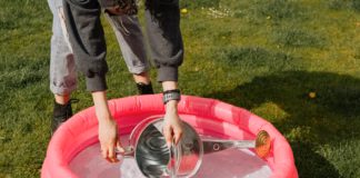 Dŵr Cymru’n gofyn am gymorth cwsmeriaid i helpu i gadw’r tapiau’n llifo wrth i’r galw basio biliwn litr y dydd yn y drydedd don wres eleni WELSH WATER LOW RES 82