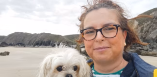 Two Minutes Could Save Up To Nine Lives This Organ Donation Week helen with dog