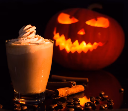 Could Your Pumpkin Spice Latte Be Making Heartburn Worse On Weight Loss Jabs? photo 1629444984485 efc003bb617f