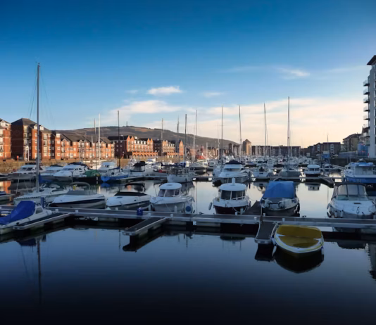Swansea in the top three UK university cities for student access to part-time work photo 1644353769155 741384f2bfaa