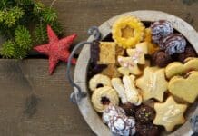 INTERVIEW OPPORTUNITY: Coventry University psychologist available to discuss if familiarity is the secret of the Great British Bake Off’s success silviarita christmas cookies 2975570 1920
