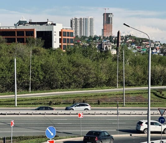 New polling by More in Common, conducted on behalf of The Road Safety Trust, has found majority support for many key elements of the Government’s National Road Safety Strategy, from eyesight tests for older drivers to minimum learning periods for new ones. pexels azamat hatypov 97167739 32040338