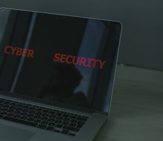 PHP Cyber Security breaks down as Thousands of Websites have Vulnerabilities Exposed pexels cottonbro 5483248